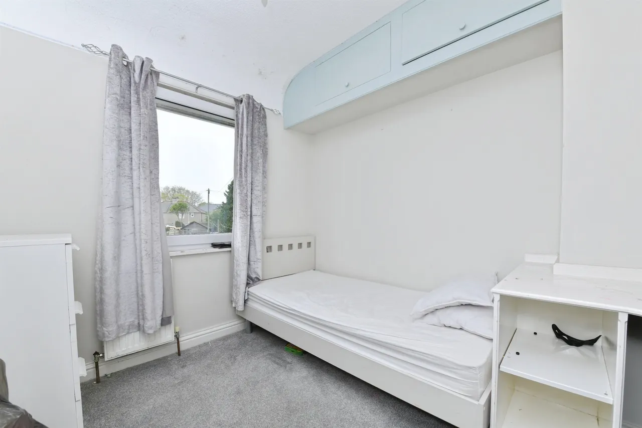 Warfelton Crescent, Saltash, photo 12