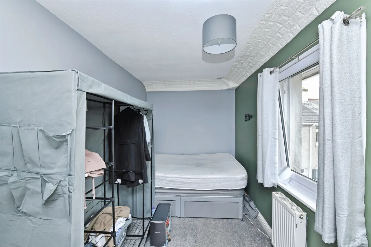 Warfelton Crescent, Saltash, photo 11