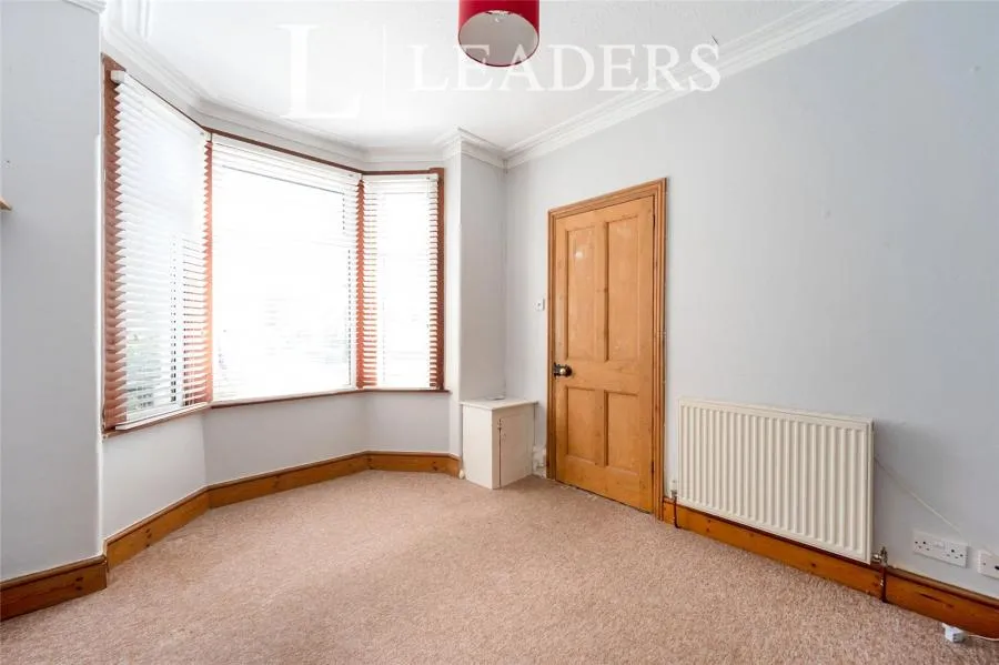 Hollam Road, Southsea, PO4, photo 2
