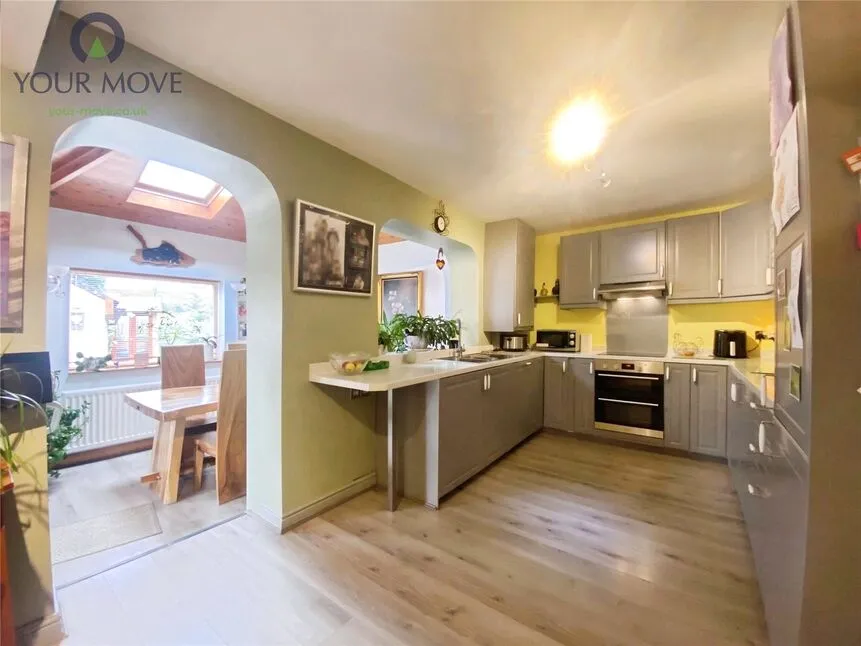 Beech Drive, Denholme, West Yorkshire, BD13, photo 5