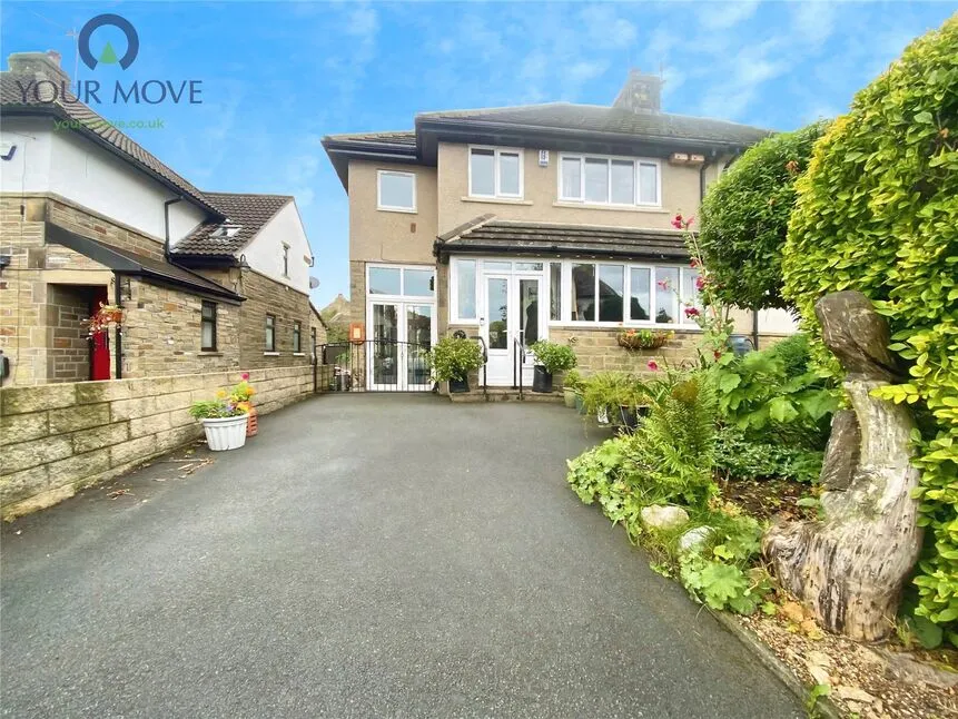 4 bed house for sale — Beech Drive, Denholme, West Yorkshire, BD13