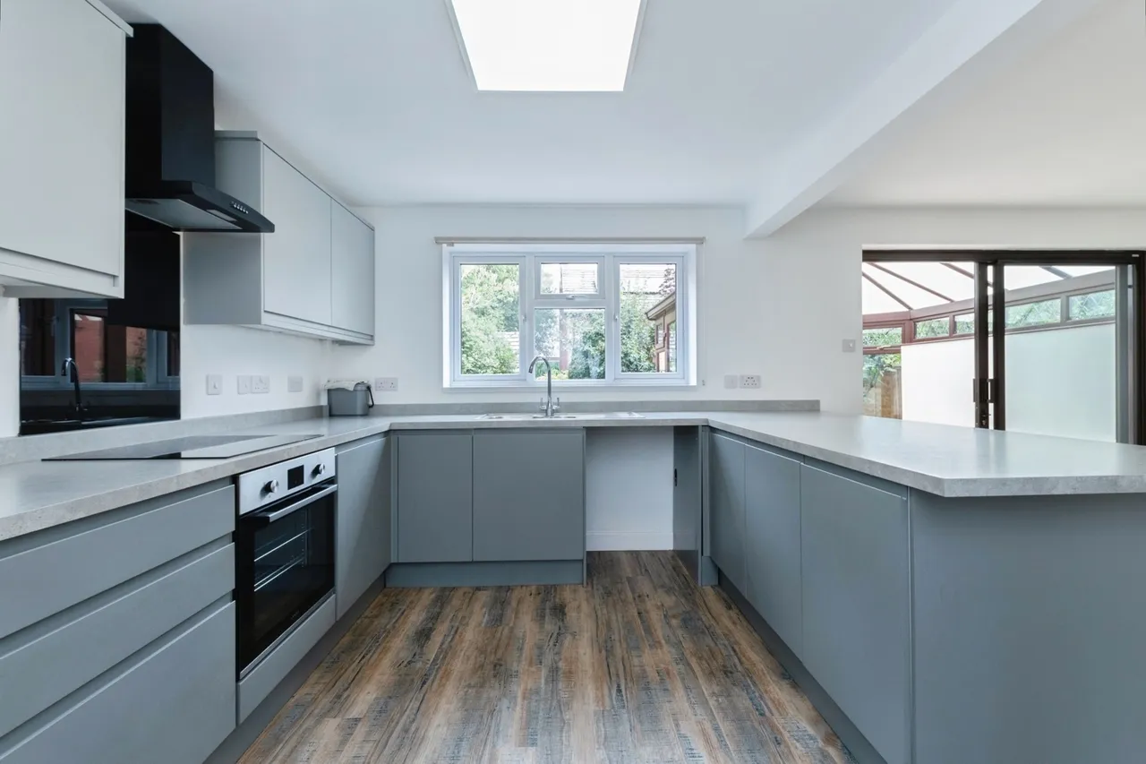 The Meadows, Lyndhurst, SO43, photo 4