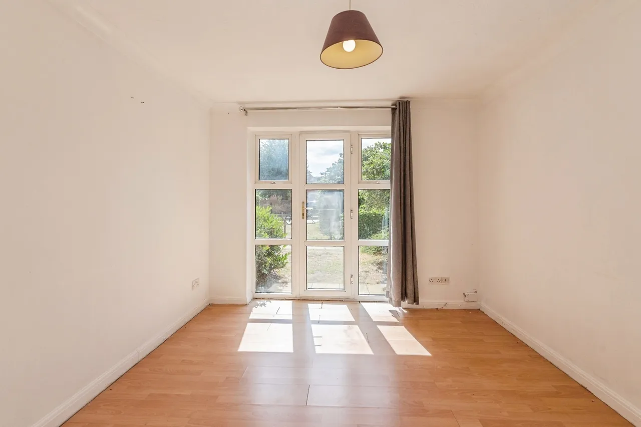 Southchurch Avenue, Southend-on-Sea, Essex, SS1, photo 10