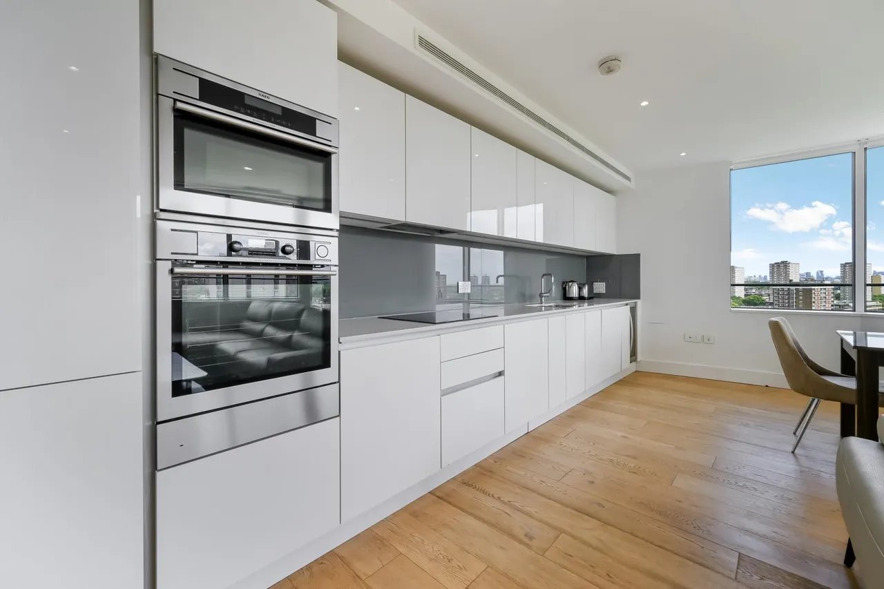 Lombard Road, Battersea, SW11, photo 4
