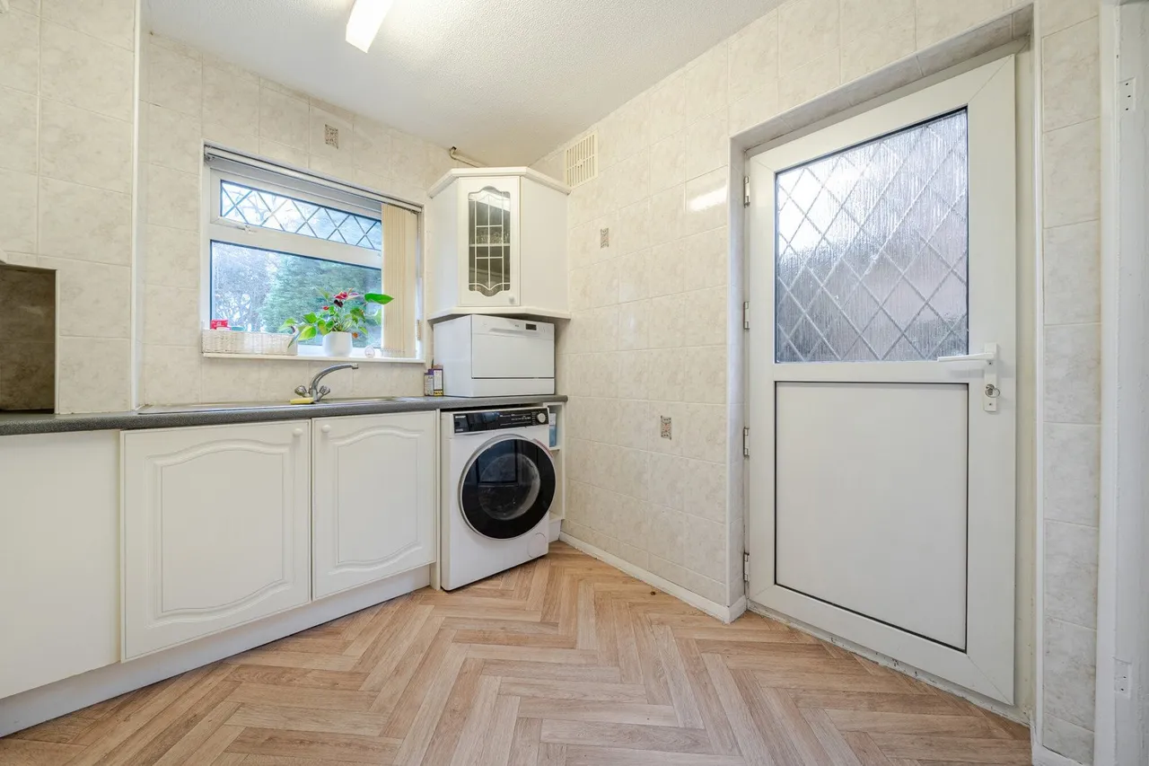 Foxbury Drive, BR6, photo 11