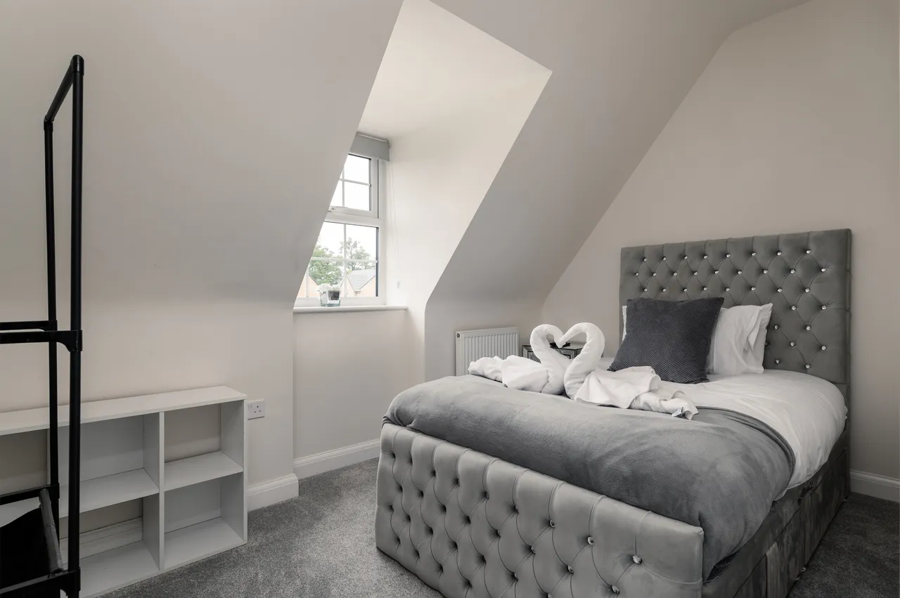 Bannister Drive, MK17, photo 12