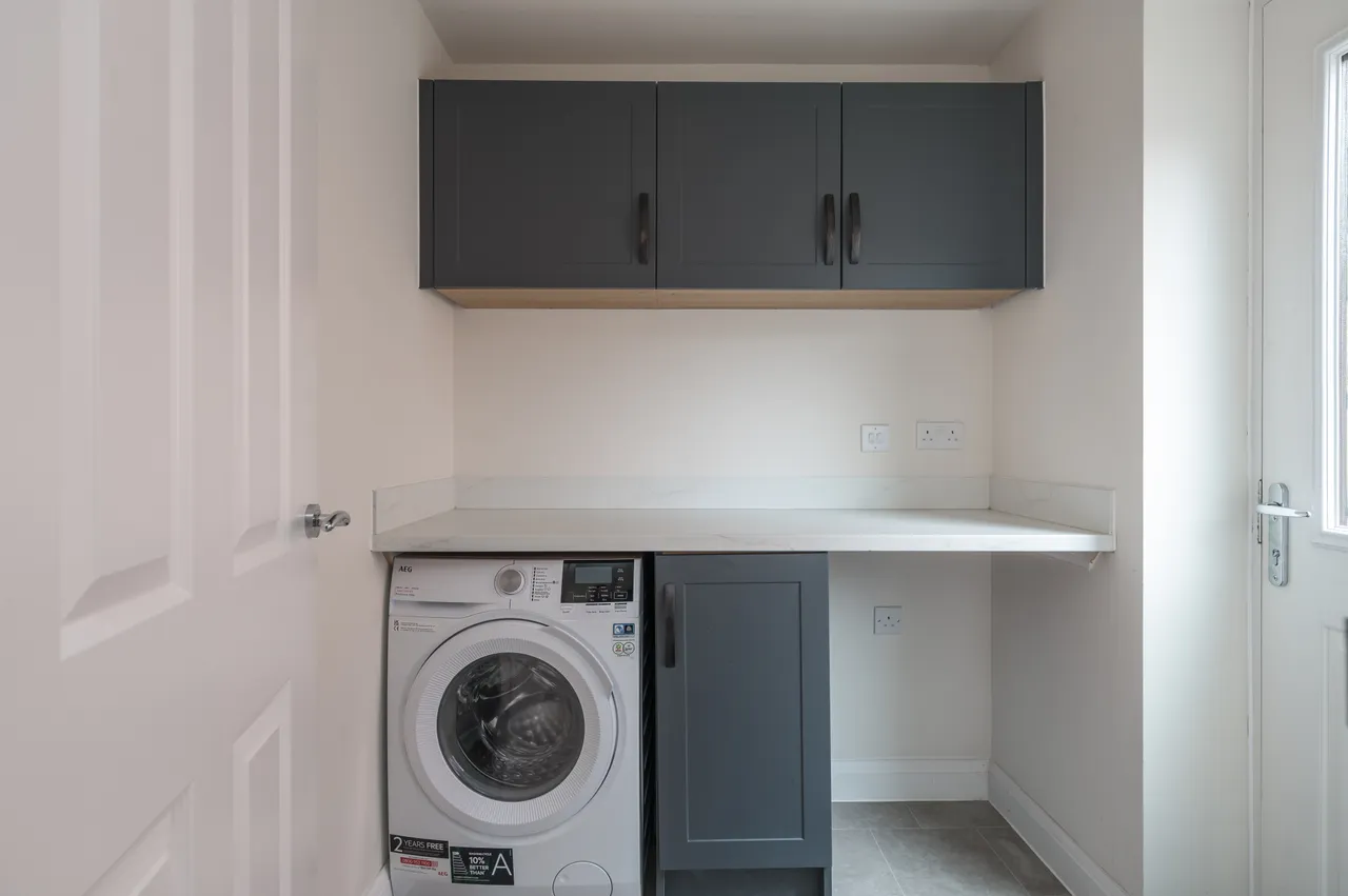 Bannister Drive, MK17, photo 7
