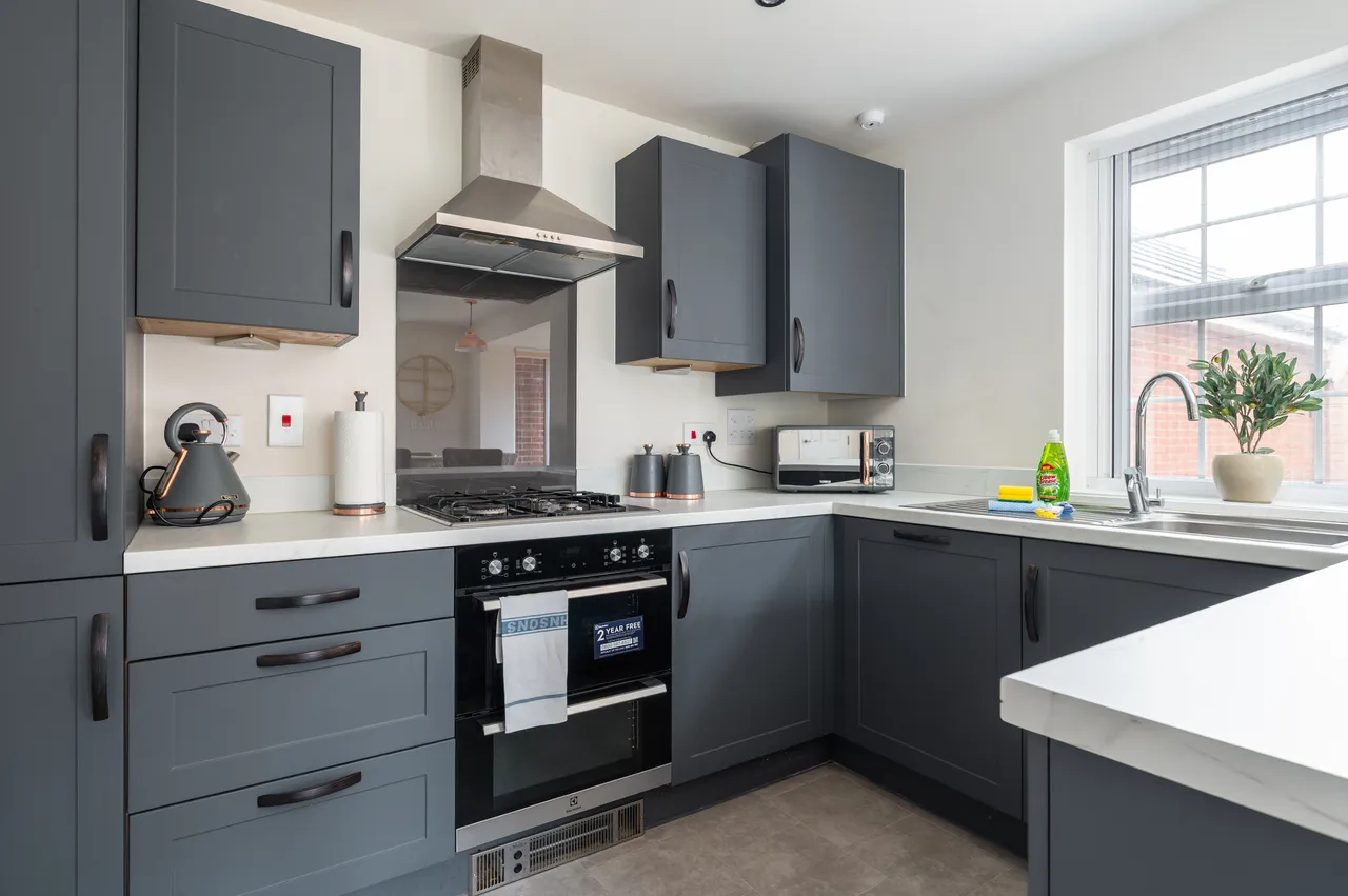Bannister Drive, MK17, photo 5