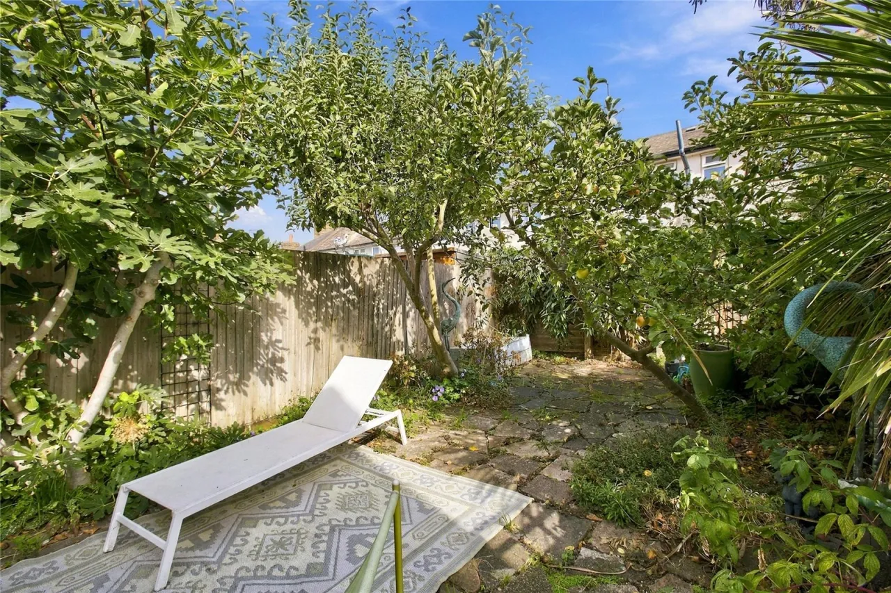 Lessingham Avenue, Tooting, photo 3