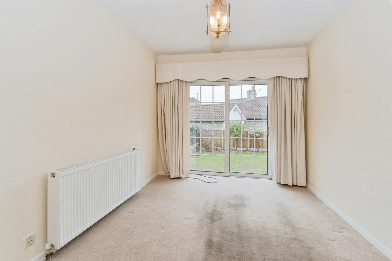North Road, Brotherton, WF11, photo 6