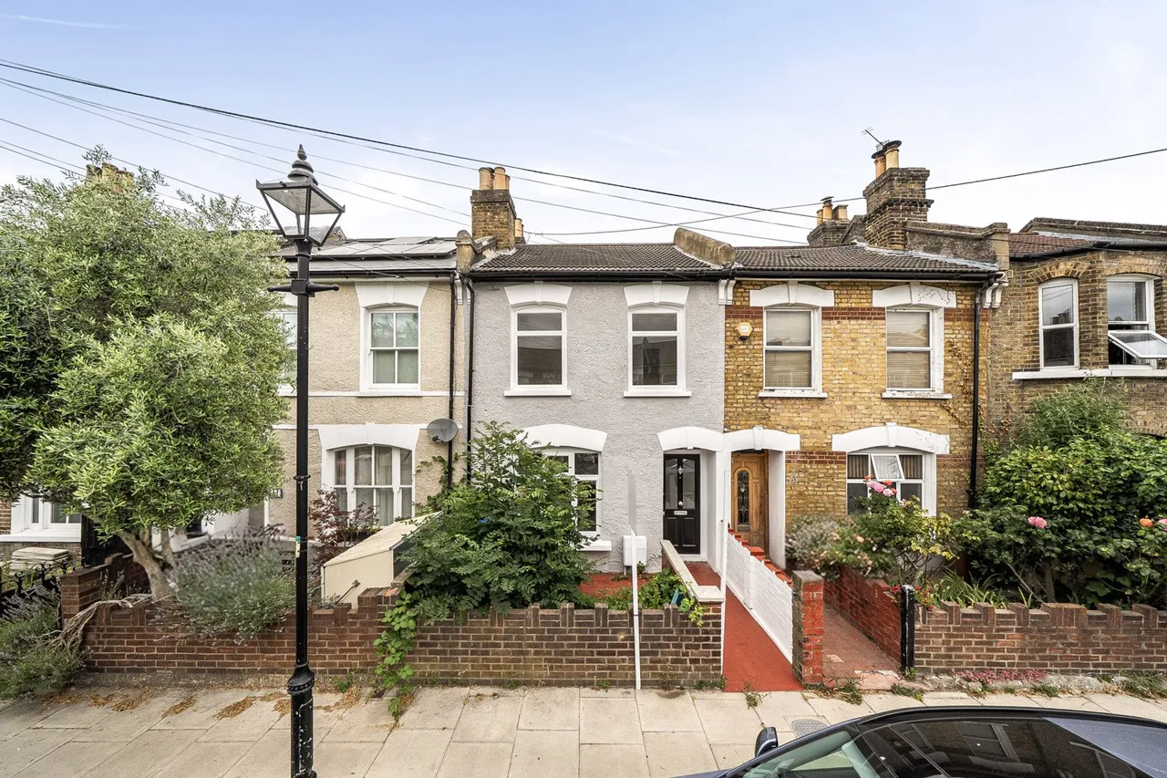 Machell Road, SE15, photo 2