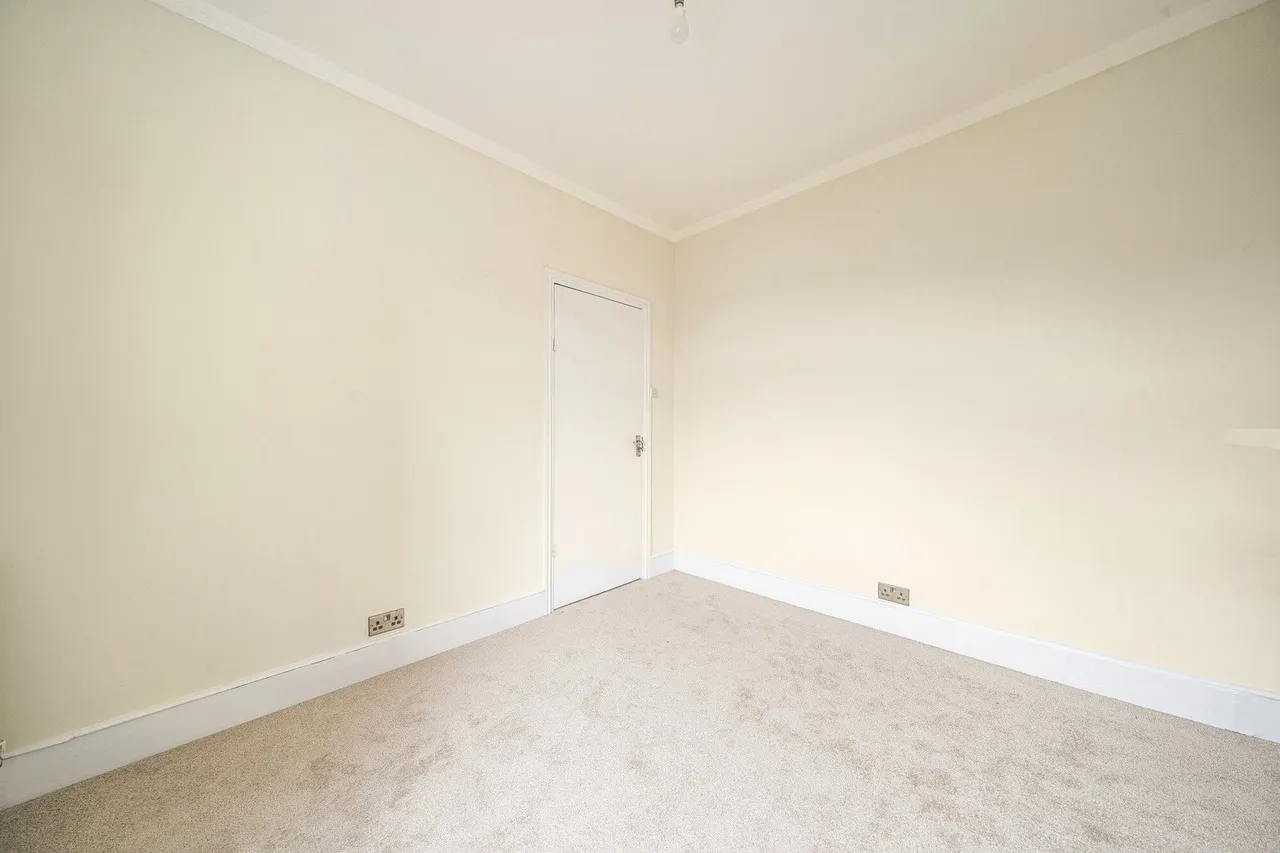 Machell Road, SE15, photo 16