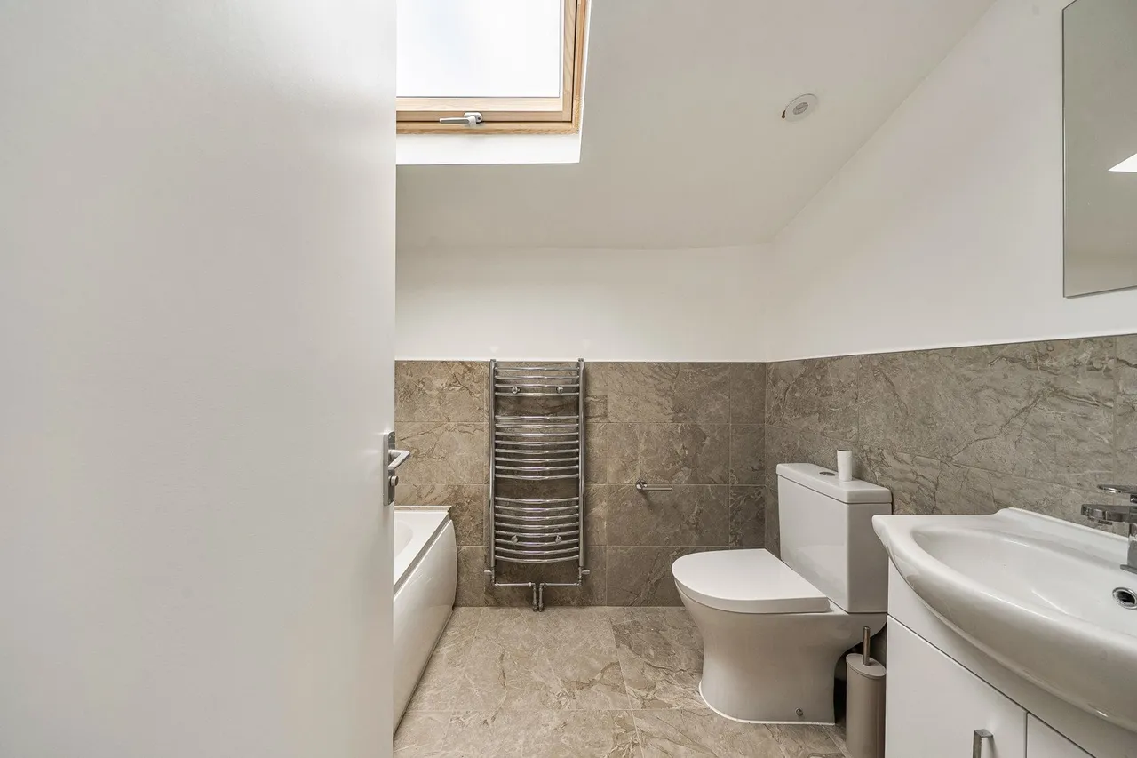 Machell Road, SE15, photo 21