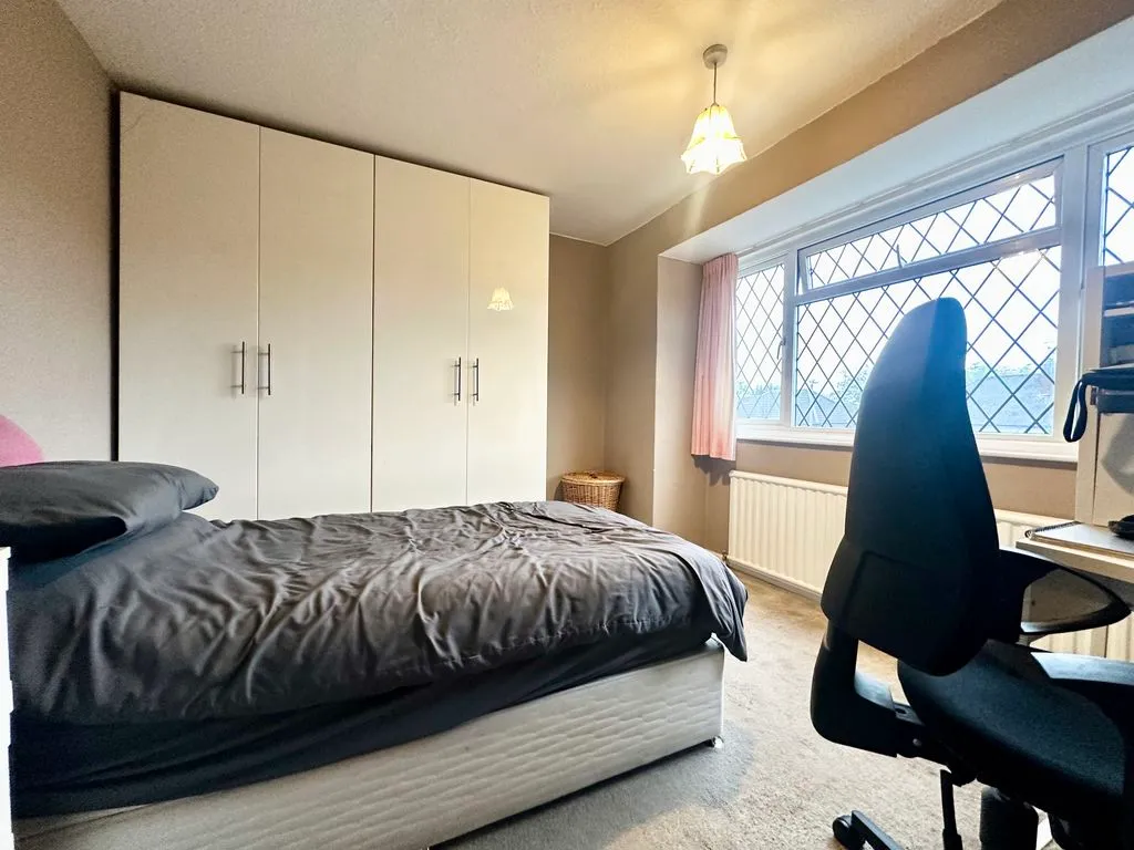 Grove Vale Avenue, Great Barr, B43, photo 11