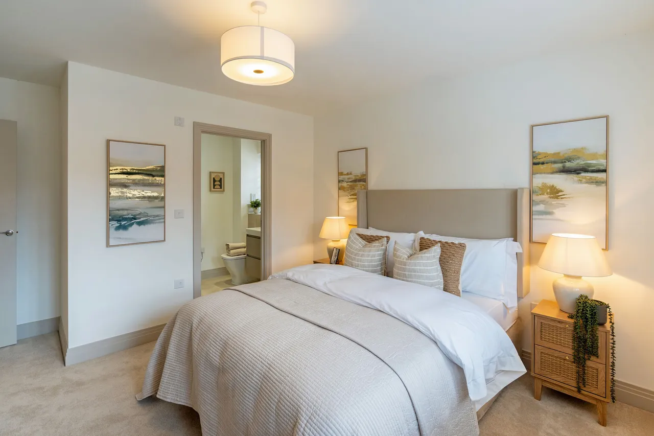 The Mulberry, Headley Chase, KT18, photo 8