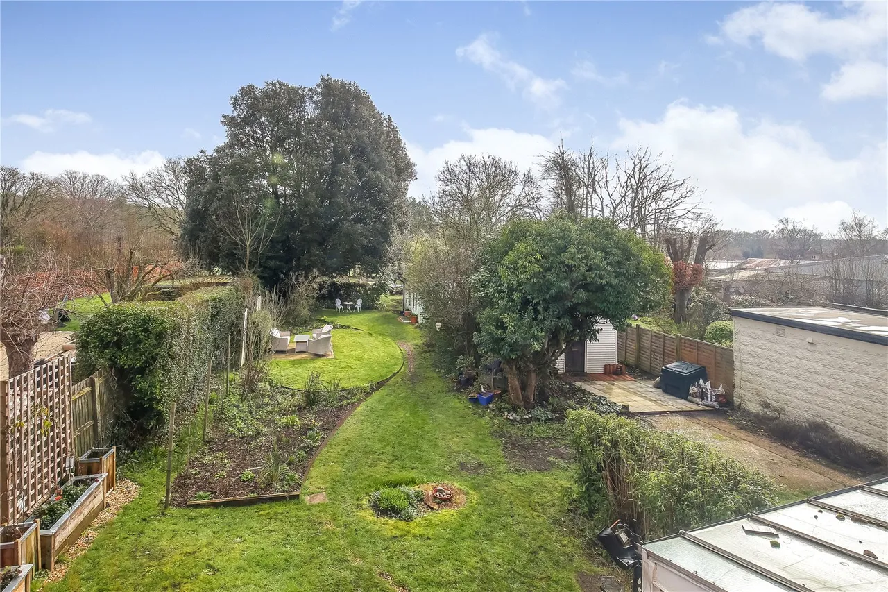 Canada Road, West Wellow, Romsey, Hampshire, SO51 6DD, photo 12