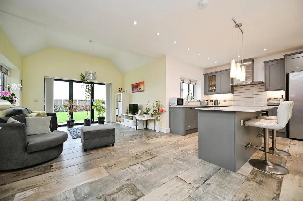School Road, Terrington St John, PE14, photo 5