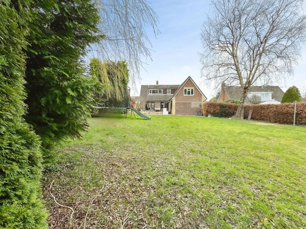 Newcastle Upon Tyne NE20 9LD, NE20, photo 40