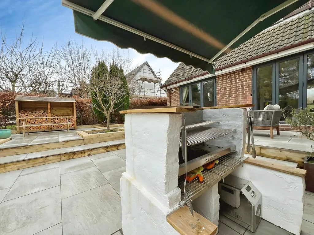 Newcastle Upon Tyne NE20 9LD, NE20, photo 38