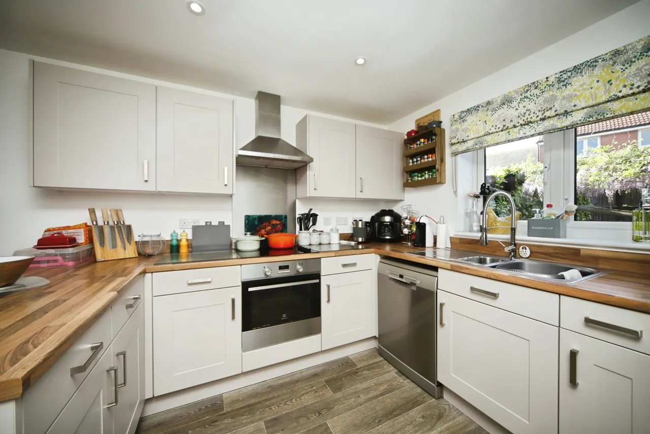 Bulrush Path, Bridgwater, TA5, photo 5