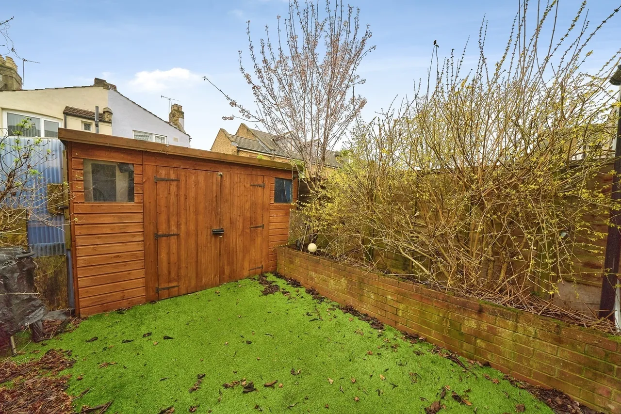 Meath Road, London, E15, photo 8