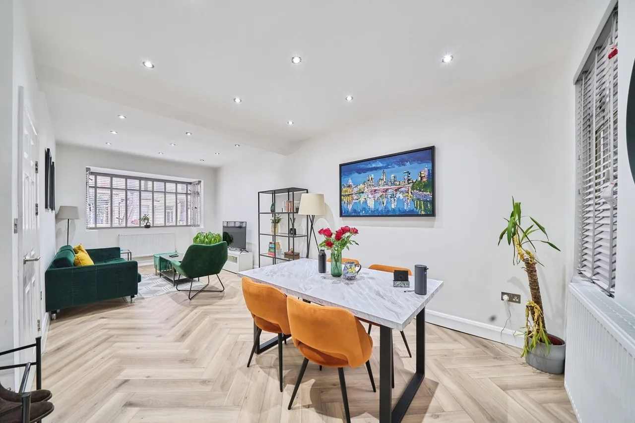 4 bed house for sale — Meath Road, London, E15