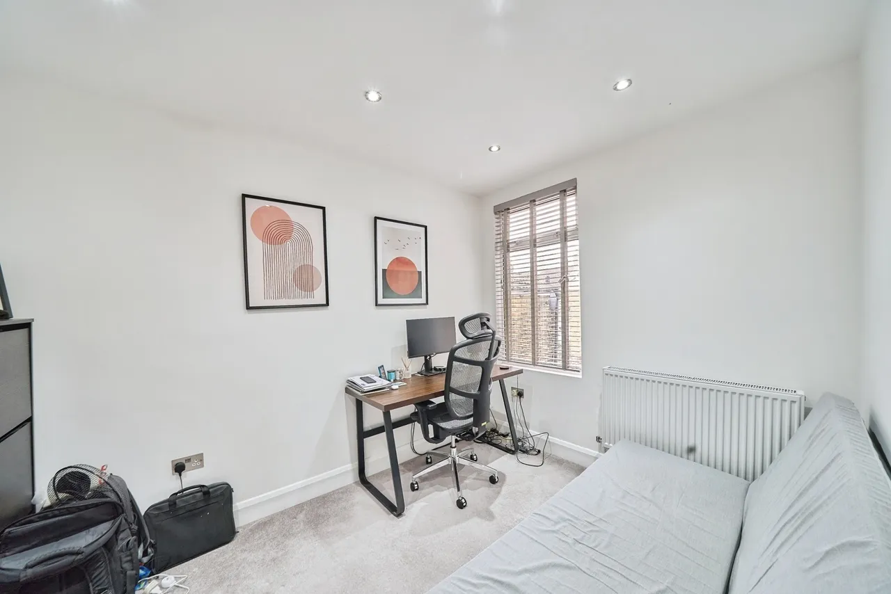 Meath Road, London, E15, photo 12