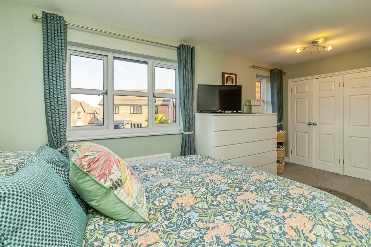 Welsummer Grove, Shenley Brook End, MK5, photo 10