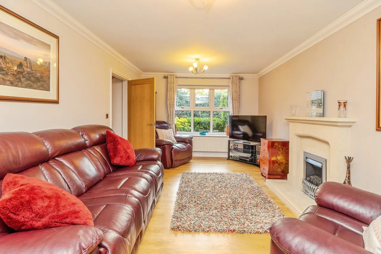 Welsummer Grove, Shenley Brook End, MK5, photo 8