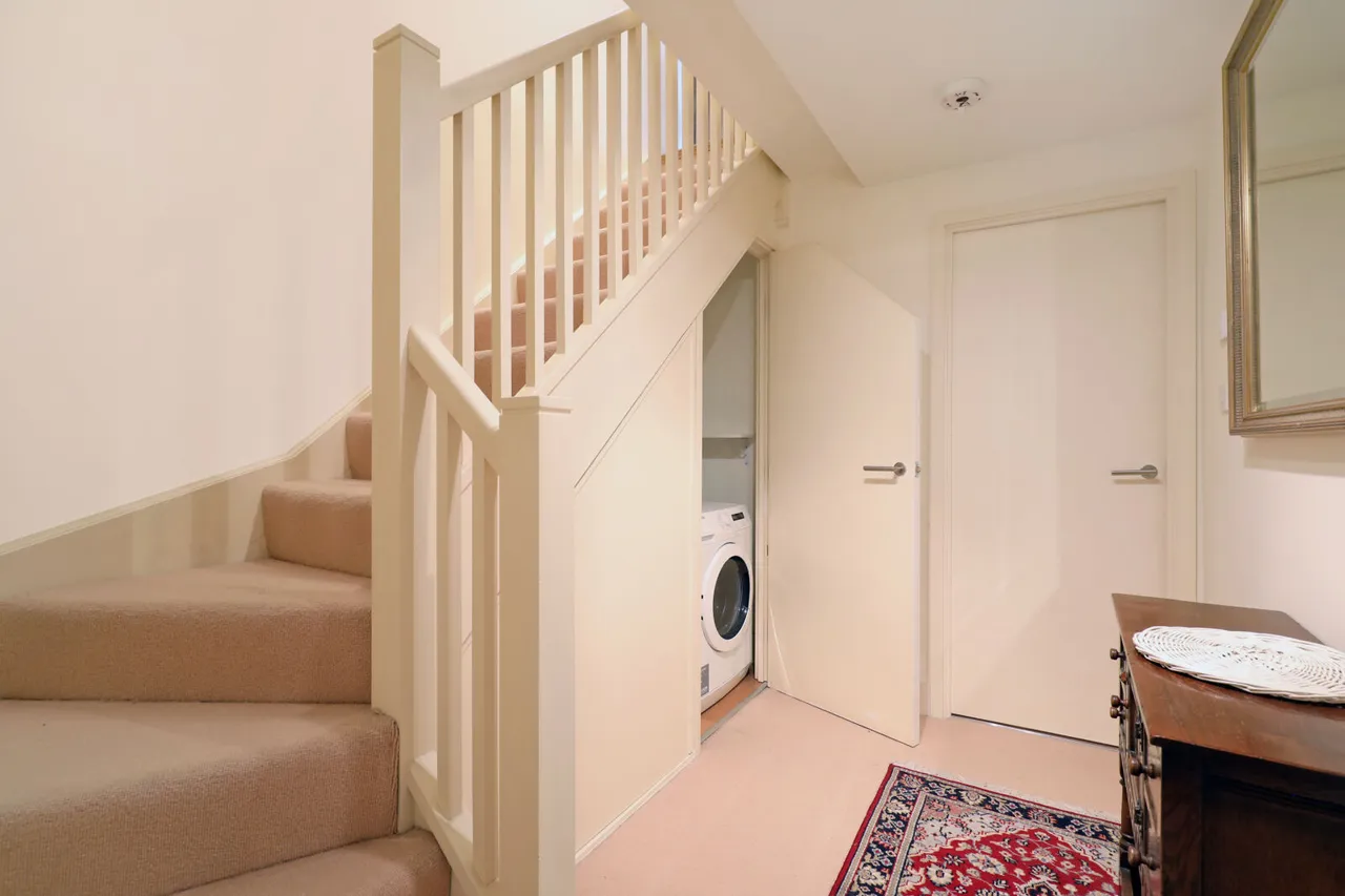 The Downs, London, SW20, photo 10
