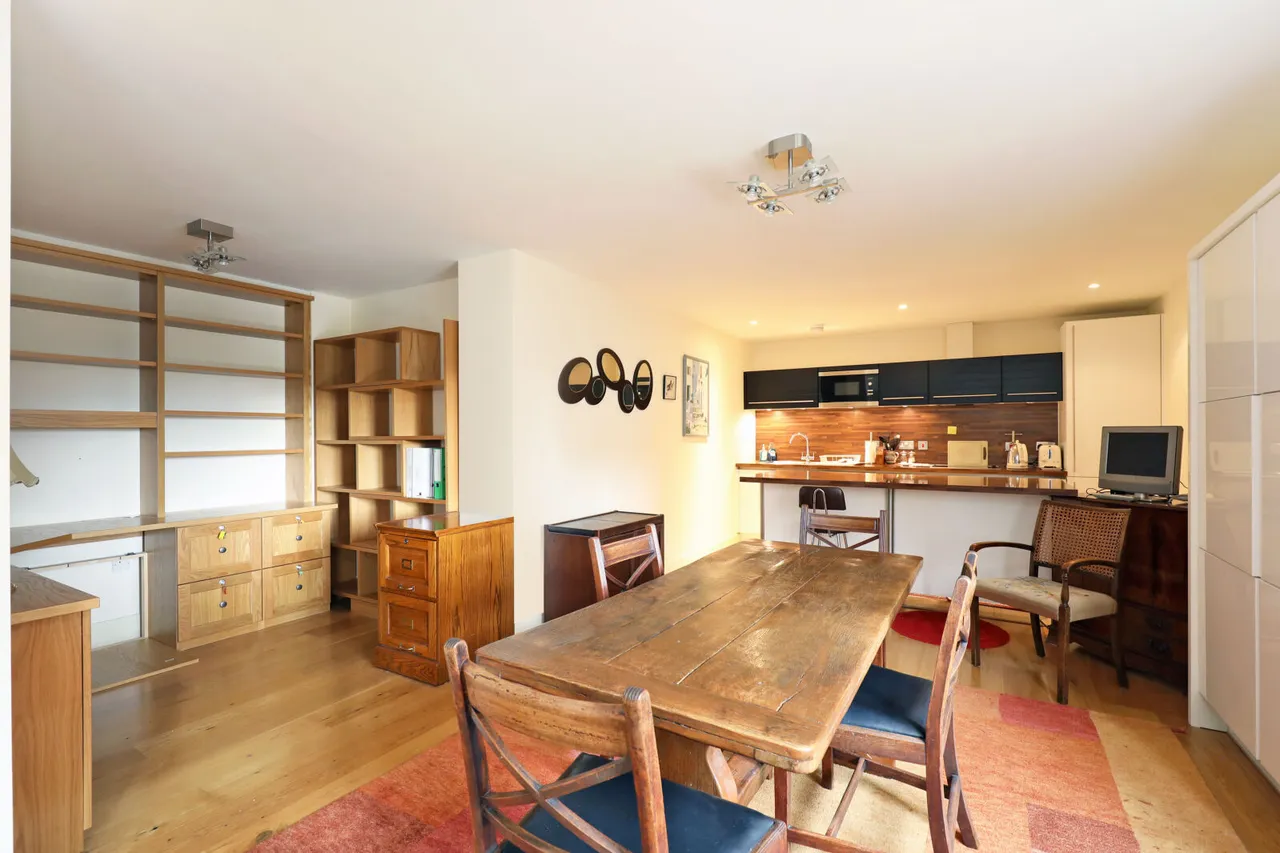 The Downs, London, SW20, photo 14