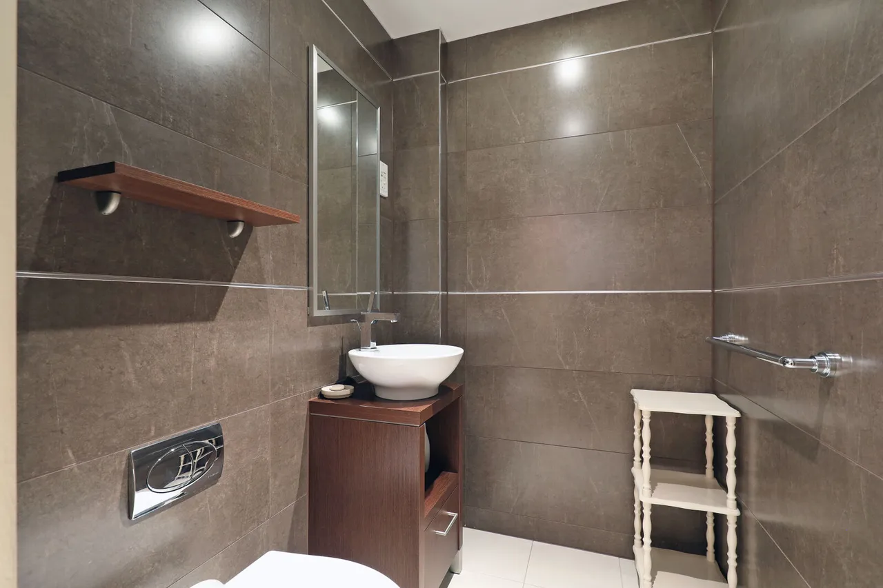 The Downs, London, SW20, photo 9