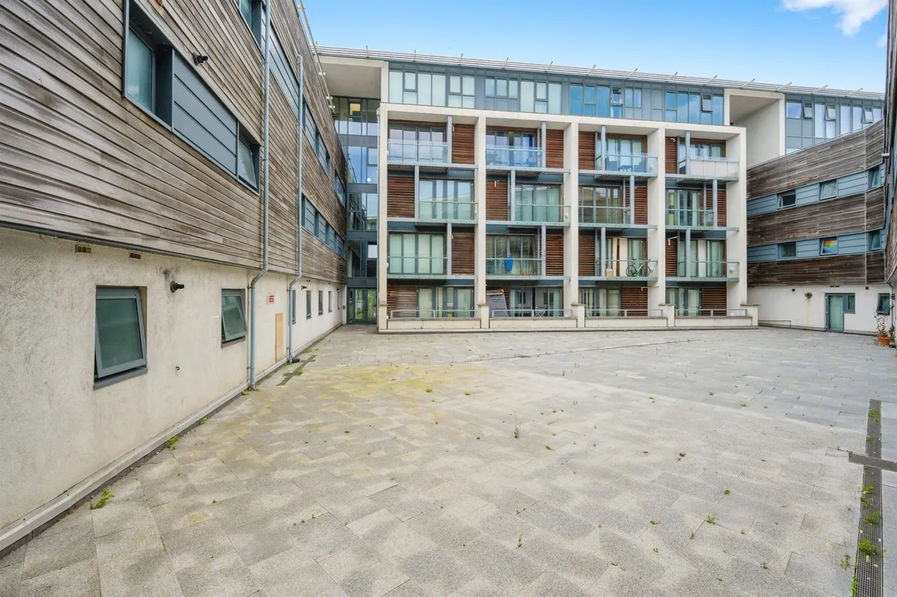 Barrack Place, Plymouth, photo 2