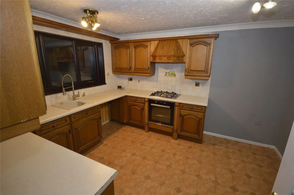 Broad Street, Bilston, West Midlands, WV14, photo 5