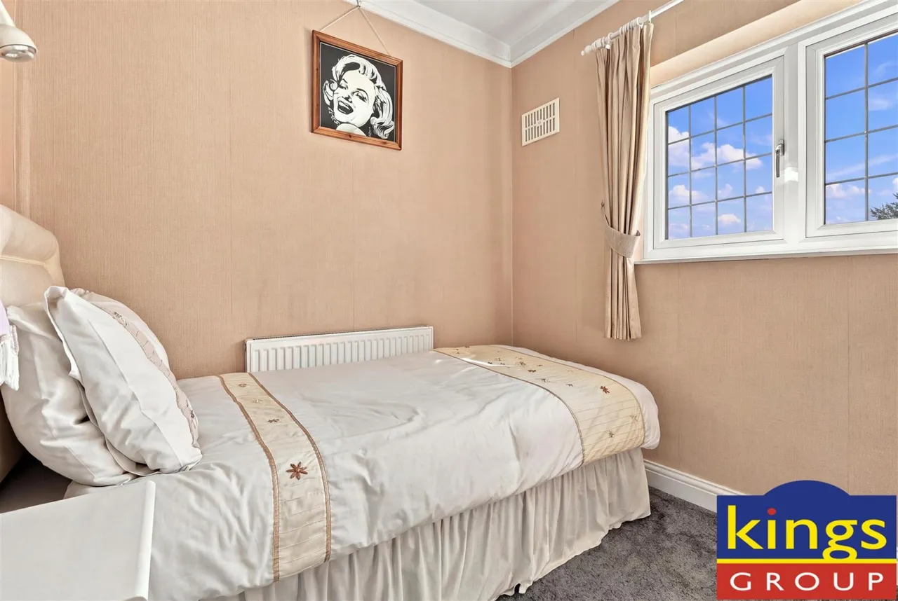 Church Street, Edmonton, N9, photo 23