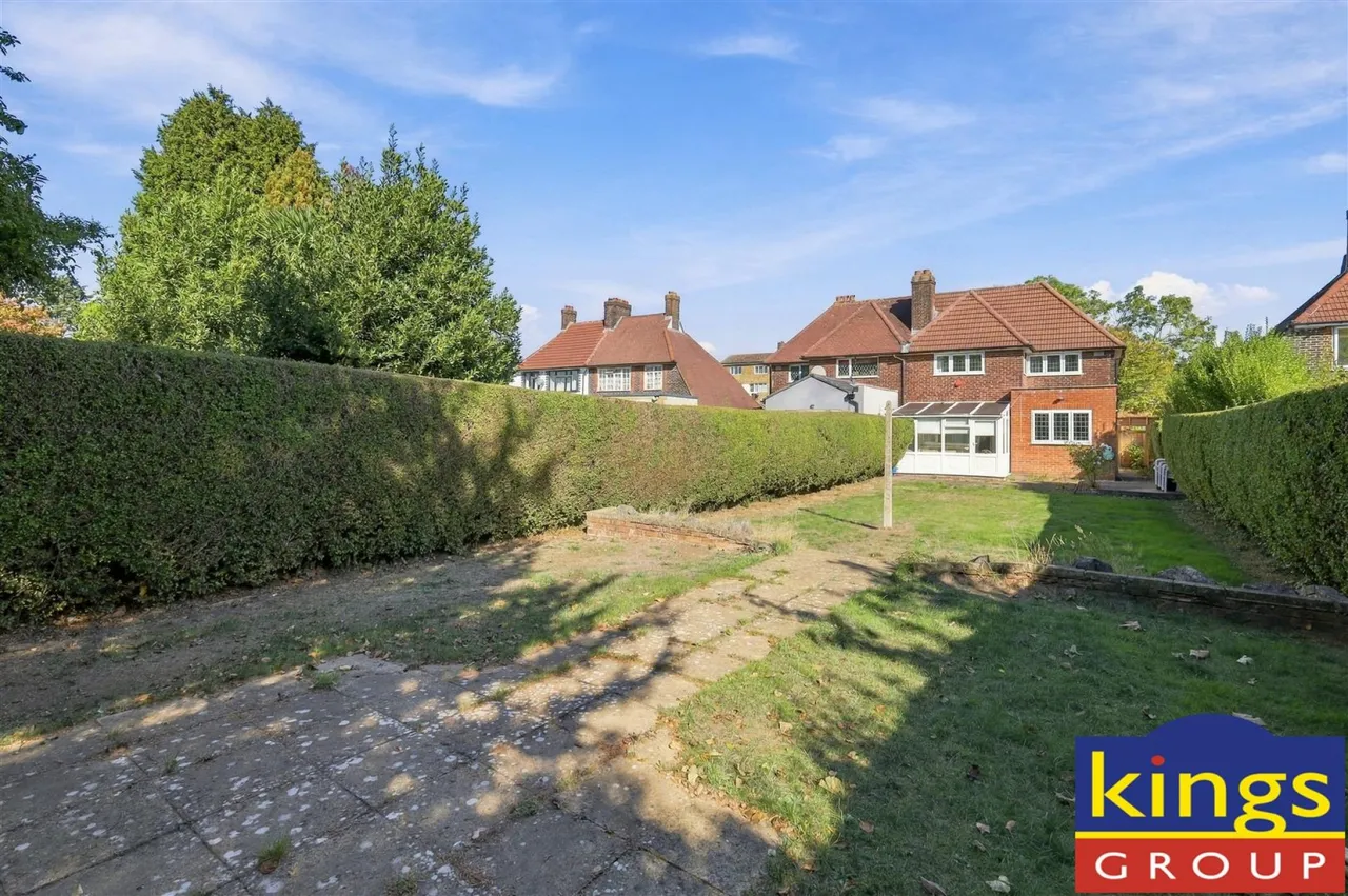 Church Street, Edmonton, N9, photo 15
