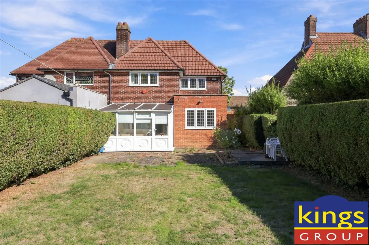 Church Street, Edmonton, N9, photo 27