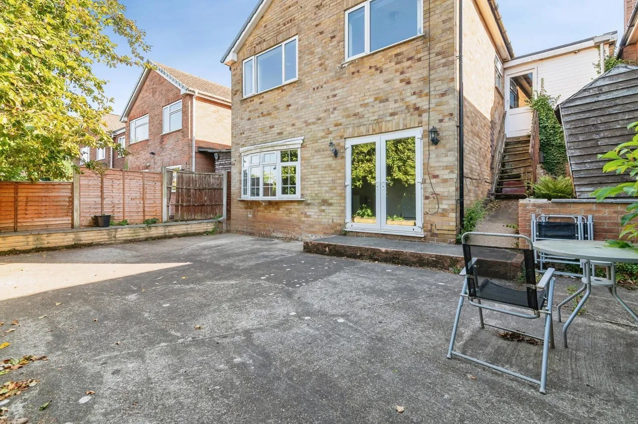 2 bed house for sale, Lowdham Road, Gedling, NG4