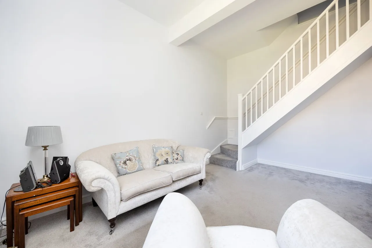Thomas Wyatt Road, Devizes, SN10, photo 5