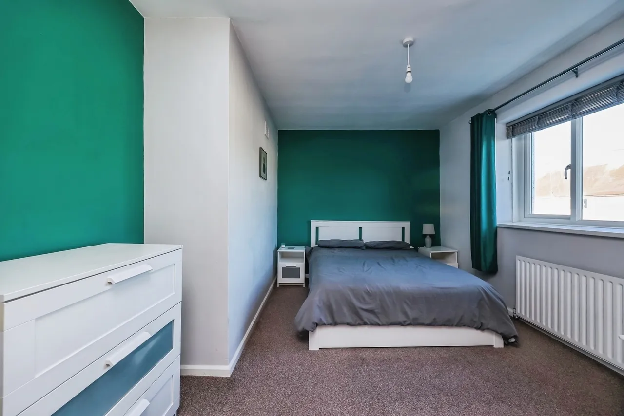 Woodsford Grove, Clifton, NG11, photo 14