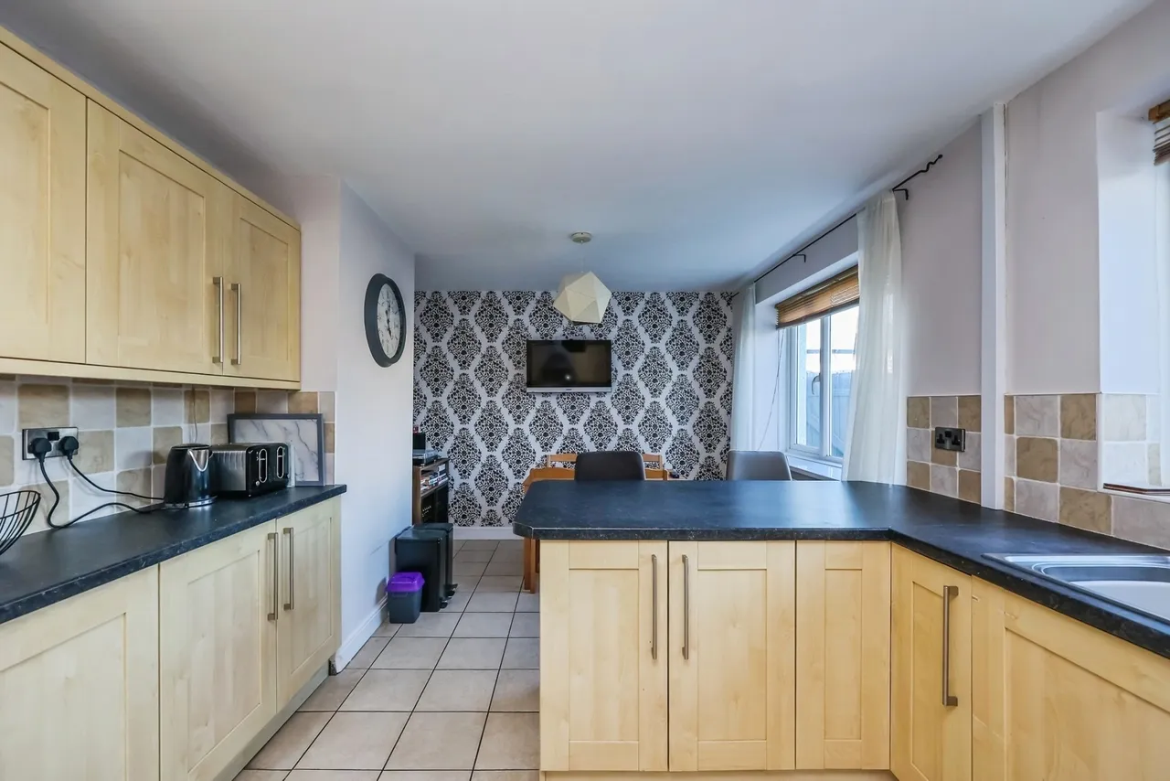 Woodsford Grove, Clifton, NG11, photo 5