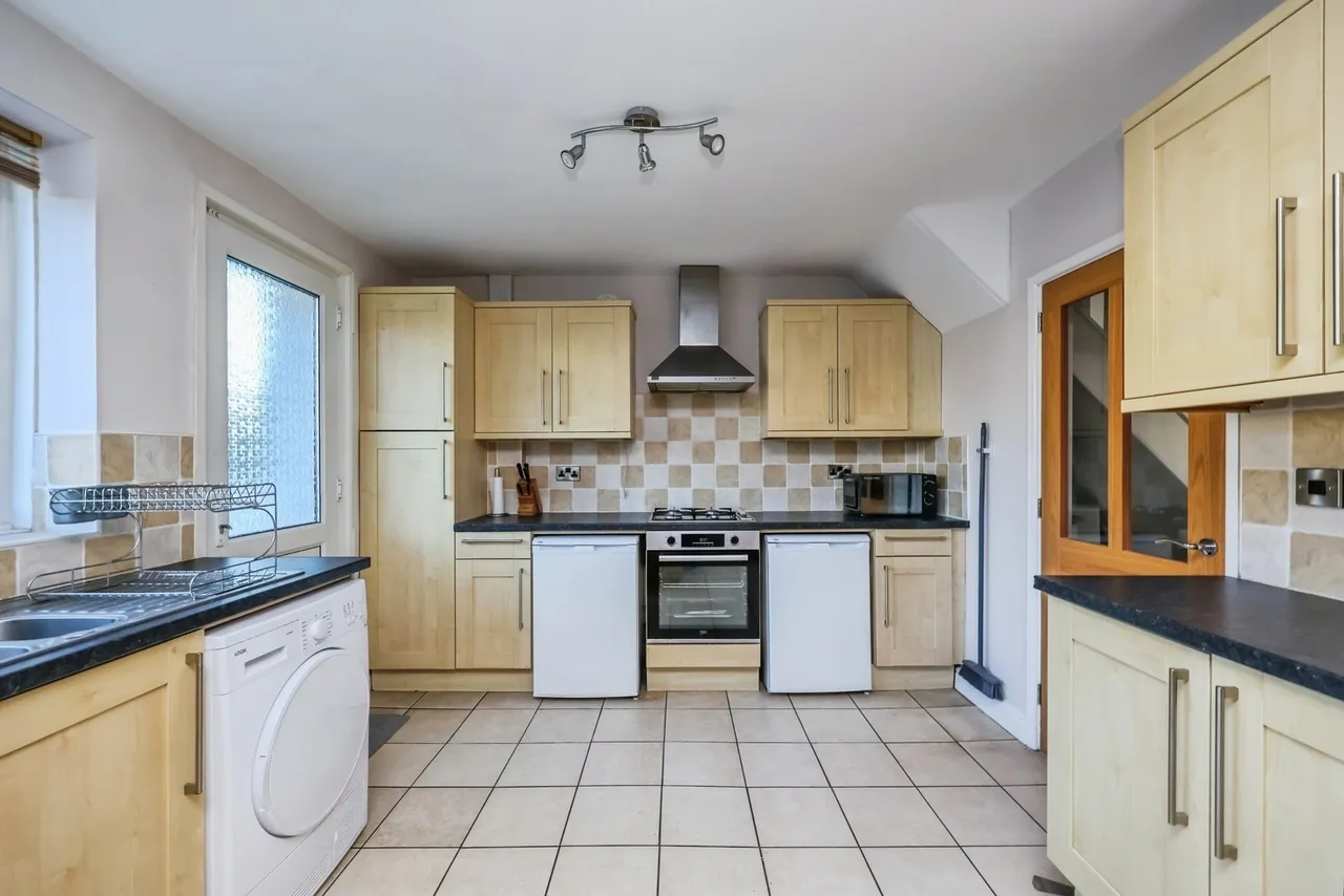 Woodsford Grove, Clifton, NG11, photo 2