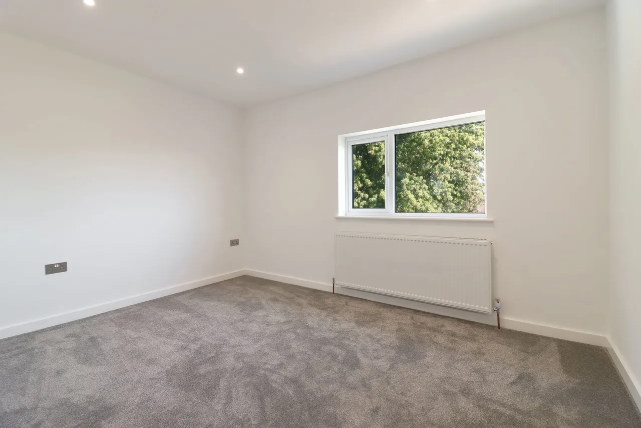 The Hill, Glapwell, S44, photo 9