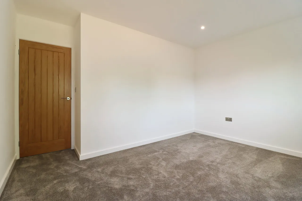 The Hill, Glapwell, S44, photo 10