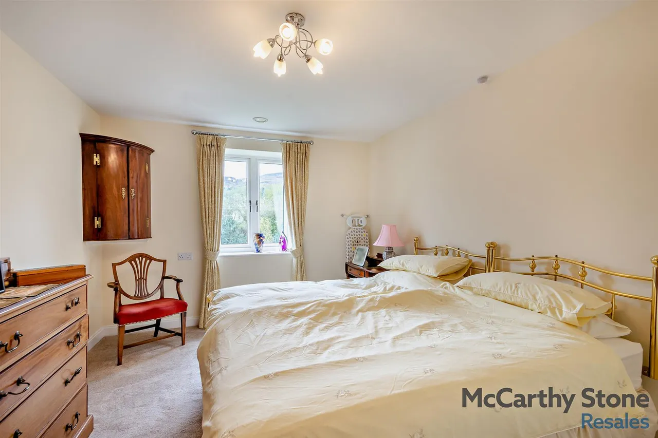 Railway Road, Ilkley, LS29, photo 6