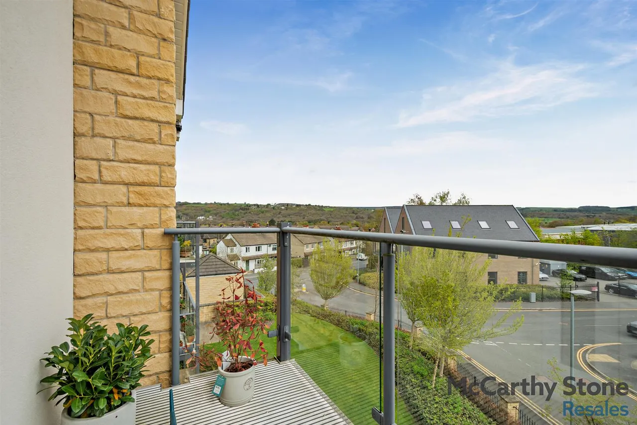 Railway Road, Ilkley, LS29, photo 16