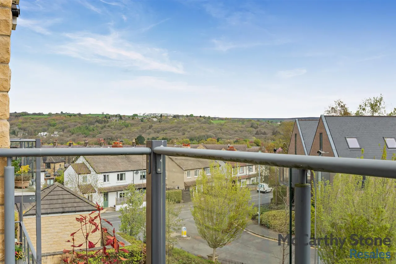 Railway Road, Ilkley, LS29, photo 2