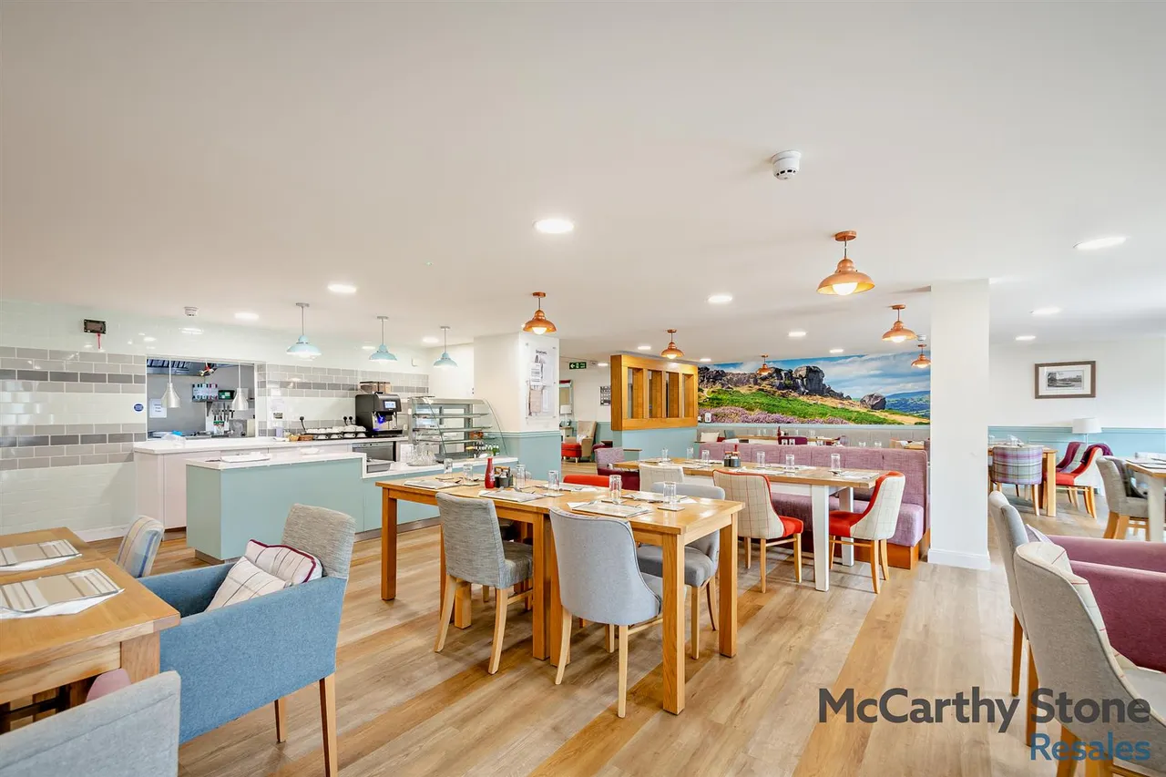 Railway Road, Ilkley, LS29, photo 19