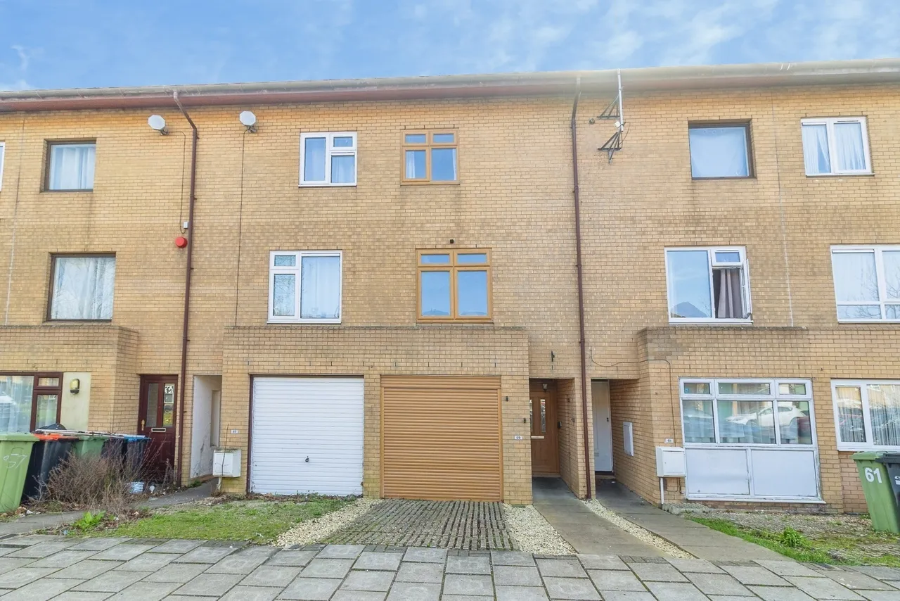 3 bed house for sale, Towan Avenue, Fishermead, MK6