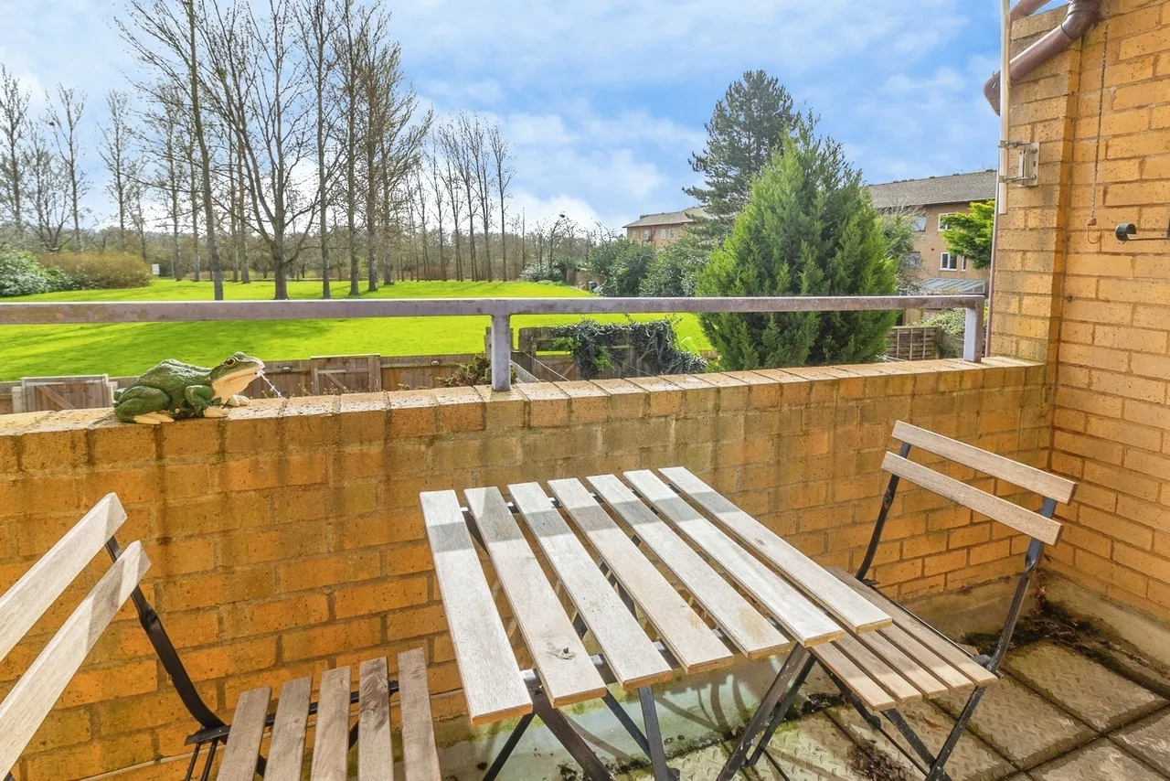 Towan Avenue, Fishermead, MK6, photo 2